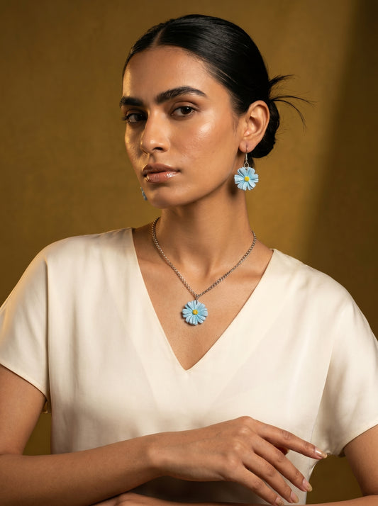 Daisy Jewellery Set — Hand-Painted Flower Necklace & Earrings