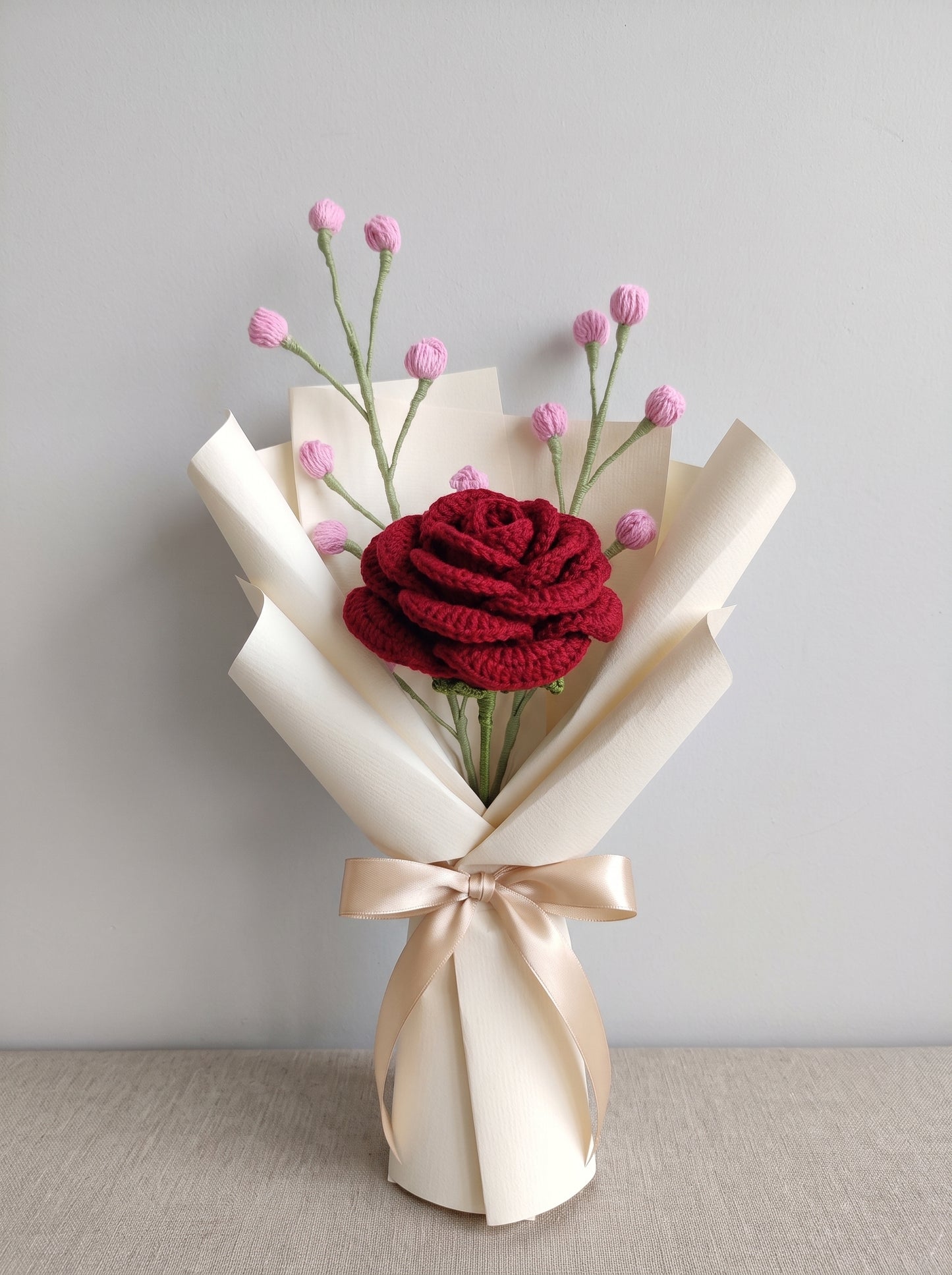 Classic Rose Crochet Bouquet