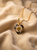 Daisy Heart Necklace — Real Pressed Flower · Gold Chain · Handcrafted Resin