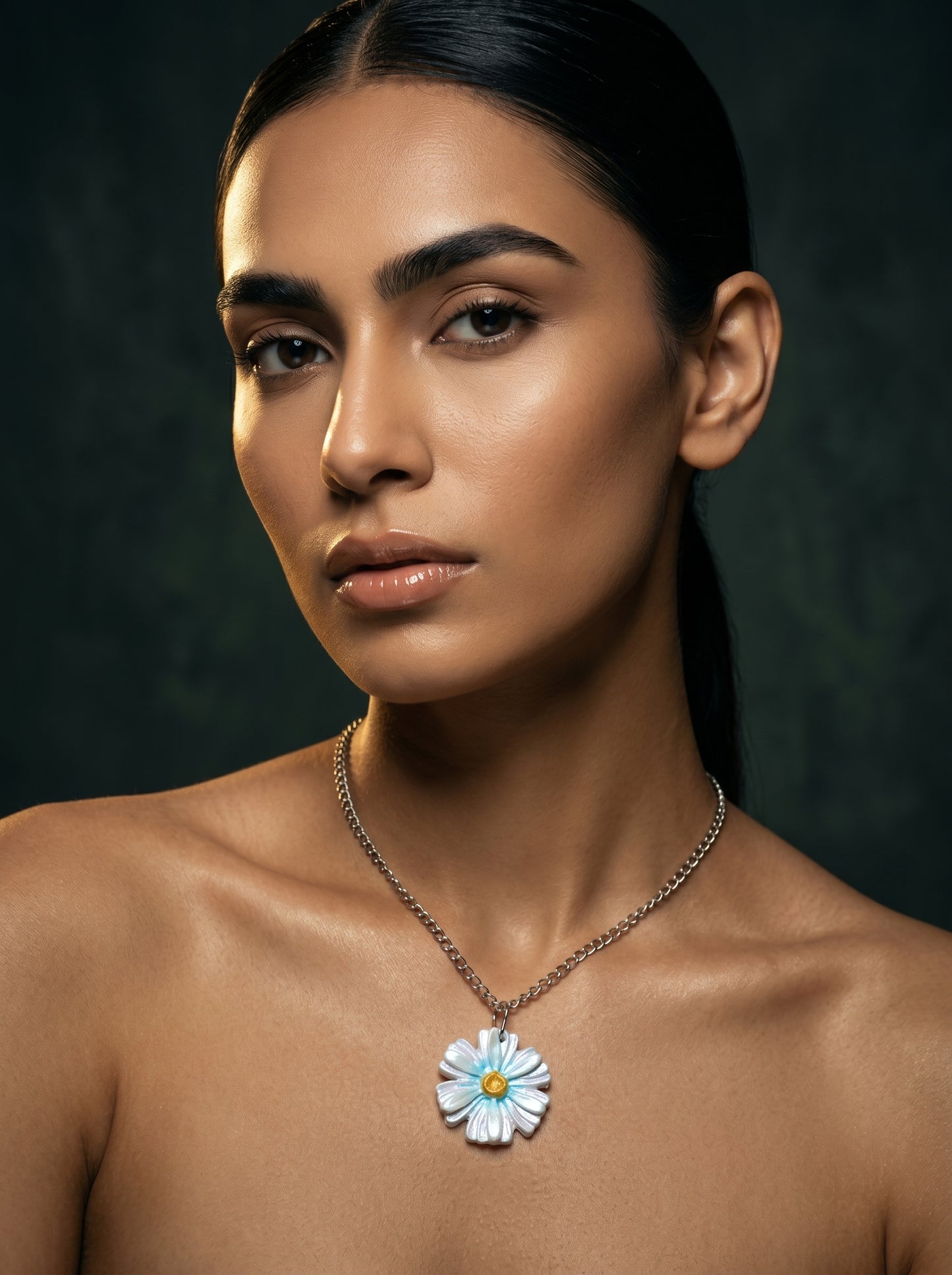 Daisy Jewellery Set — Hand-Painted Flower Necklace & Earrings