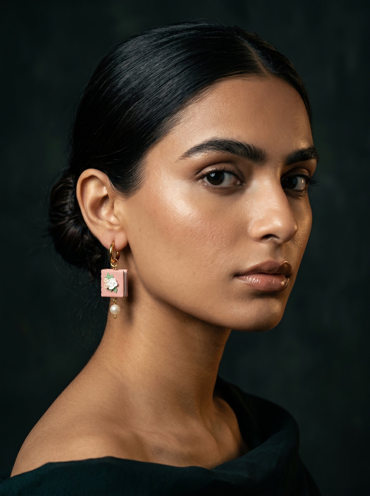 Rosé Book & Pearl Earrings — Floral Clay Book with Pearl Drop