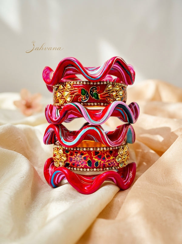 Royal Mirror Lac Bangle Set — Hand-Crafted Wavy Bridal Stack