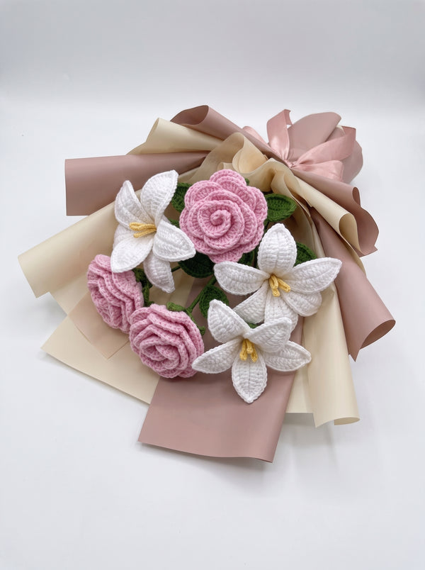 Lily & Rose Crochet Bouquet