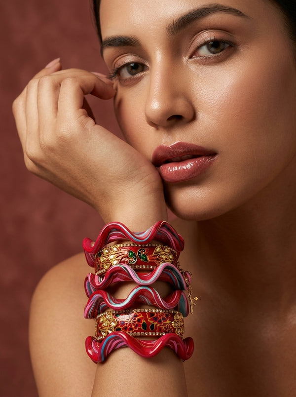 Royal Mirror Lac Bangle Set — Hand-Crafted Wavy Bridal Stack