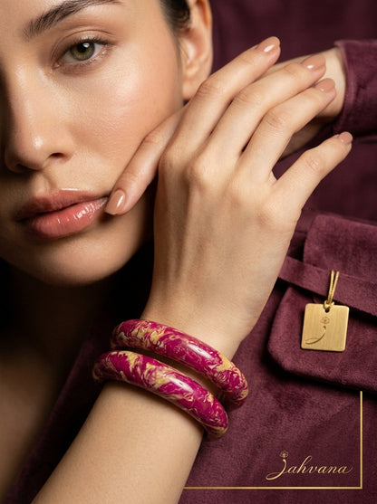 Rosewood Marble Lac Bangle Set — Hand-Marbled Lac Pair