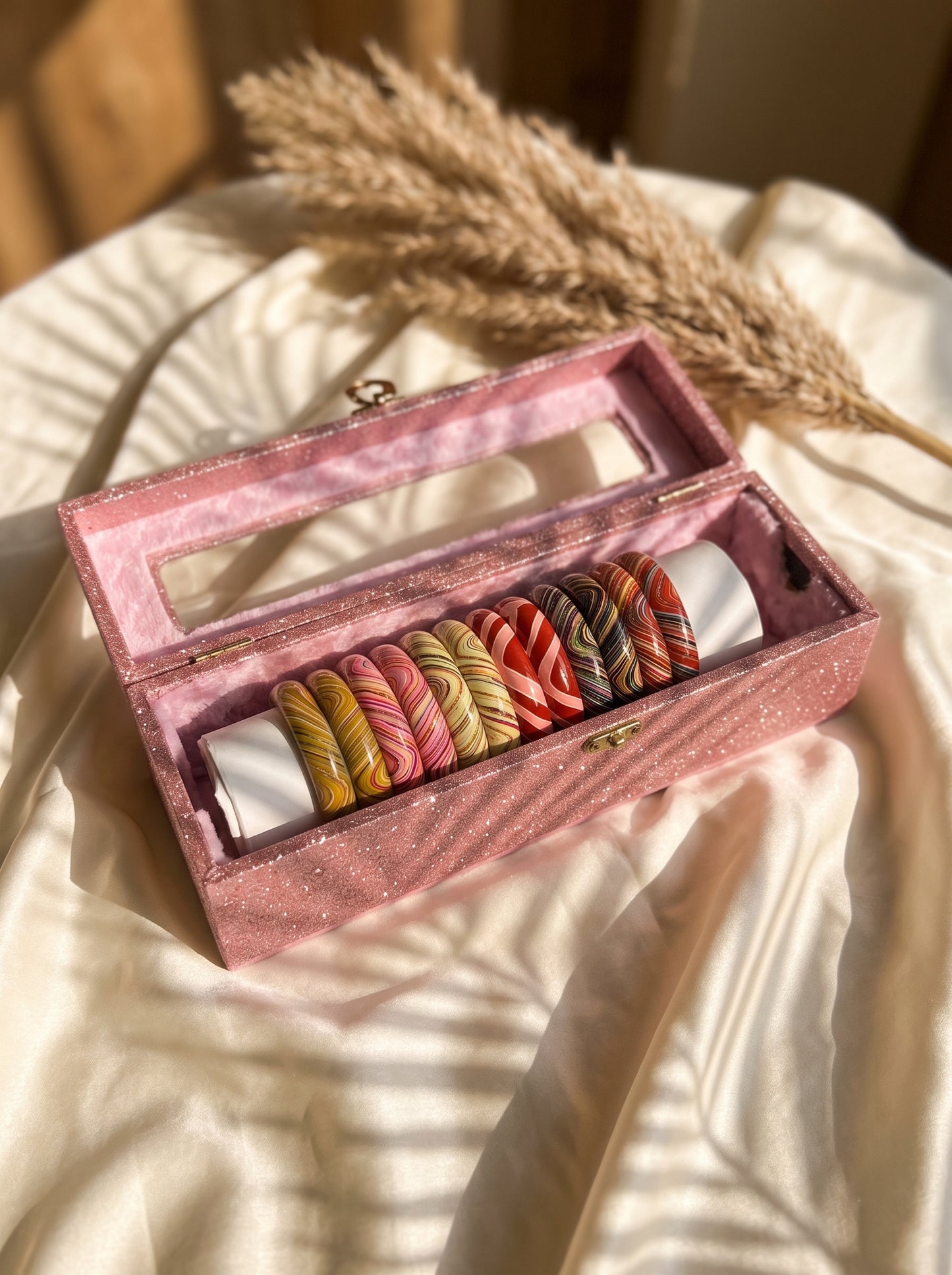 The Electric Canvas Lacquer Bangle Set | Signature Zahvana Box