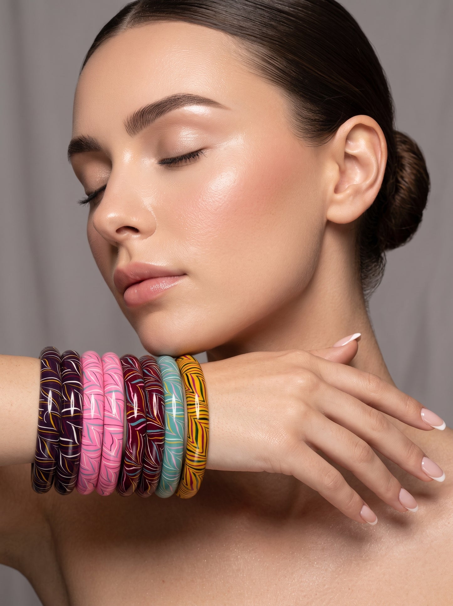 The Pastel Ocean Lacquer Bangle Set | Signature Zahvana Box