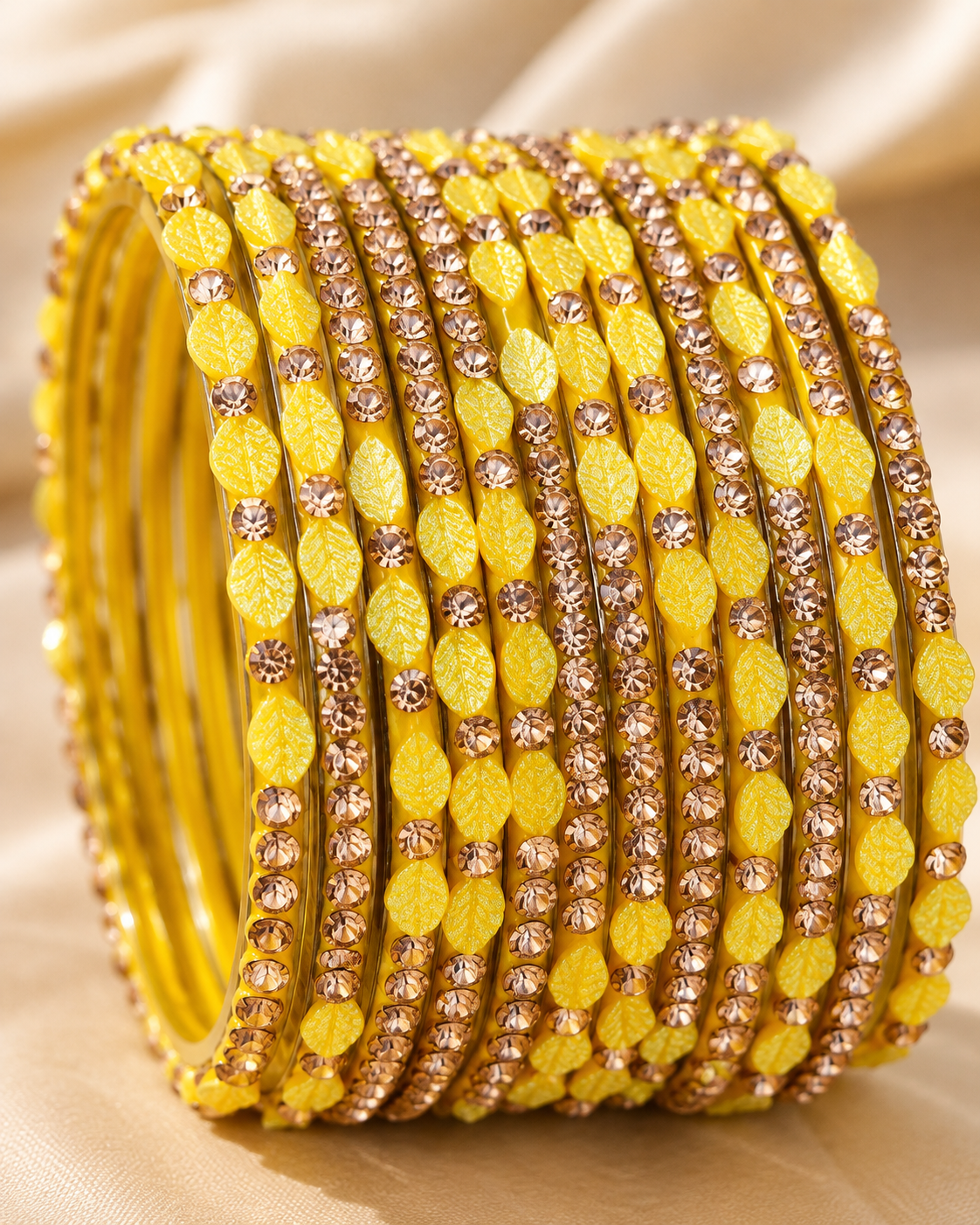 🍀Glow Yellow Leaf Glass Bangle Set | Stone-Studded