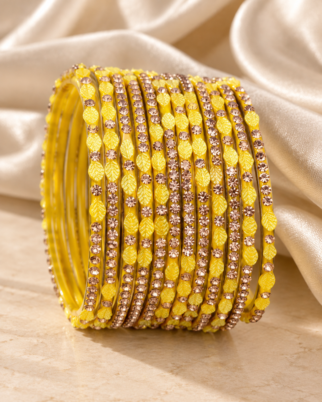 🍀Glow Yellow Leaf Glass Bangle Set | Stone-Studded