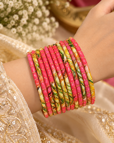 🌸 Pink Floral Glass Bangles – Multicolor Gold Beaded Set