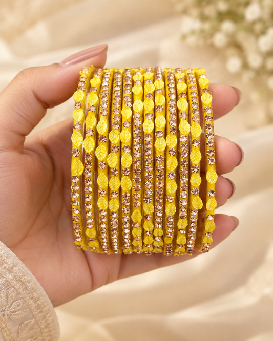 🍀Glow Yellow Leaf Glass Bangle Set | Stone-Studded