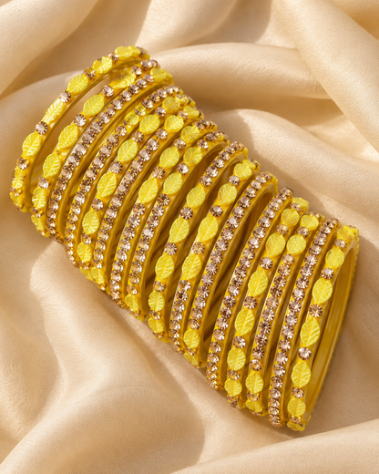 🍀Glow Yellow Leaf Glass Bangle Set | Stone-Studded
