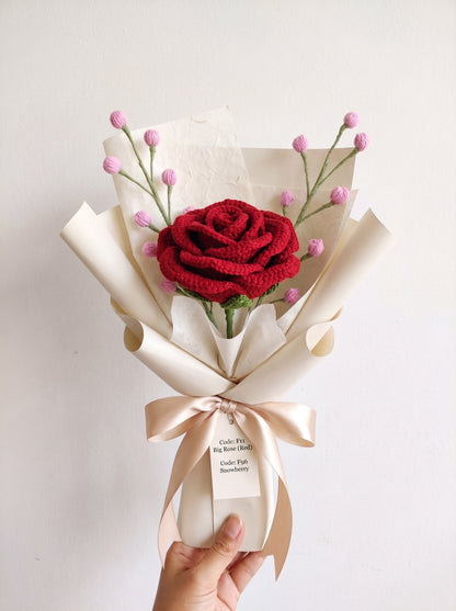 Classic Rose Crochet Bouquet